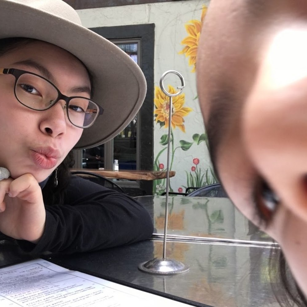 Meet your Posher, Carly